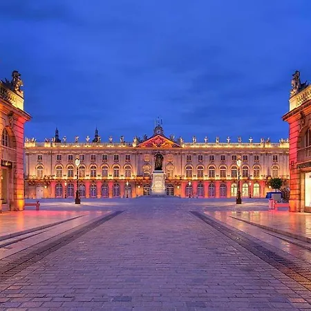 Apartamento 9 Place D'alliance Nancy